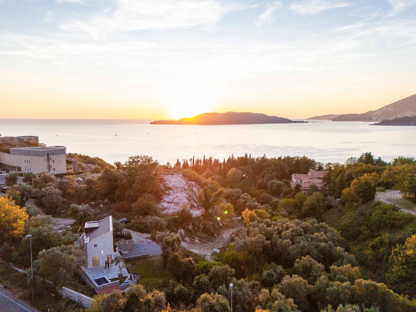 Image of Villa - 3 Bedrooms - 2 Bathrooms for Sale in Budva-Kamenovo-Montenegro, Image 3